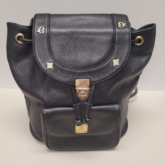 💎MCM Studded Backpack - Picture 3 of 16